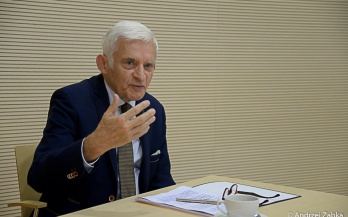 Porozumienie i jedność w sercu Europy – Jerzy Buzek w Muzeum Miejskim w Żorach