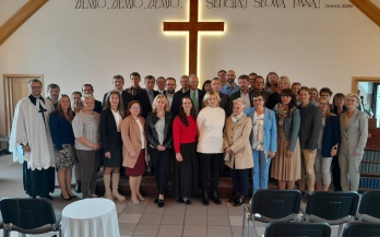 Inauguracja kolejnego roku w Szkole Biblijnej Centrum Misji i Ewangelizacji – CME